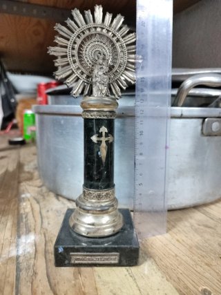 Virgen del Pilar Plata y Mármol