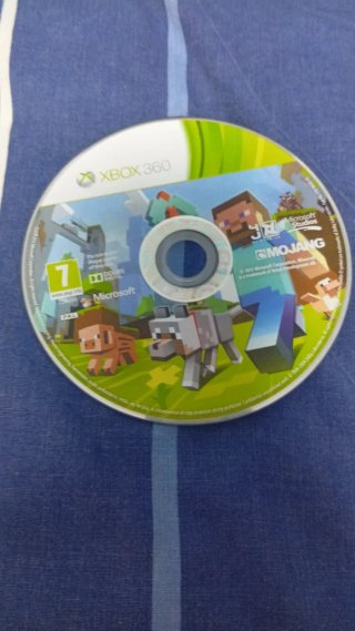 Xbox 360 con mando y cargador