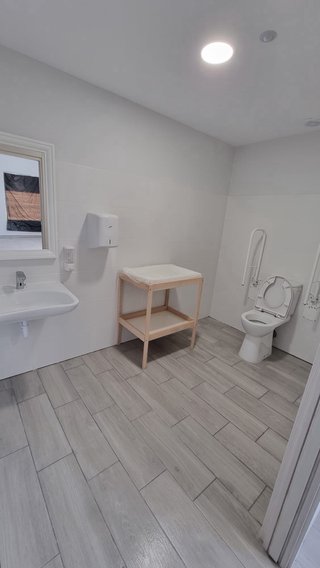 Se traspasa cafeteria obra nueva