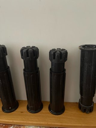 Patas regulables para muebles (pack 7)