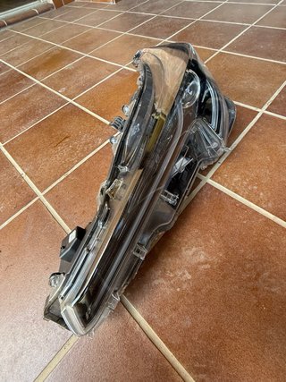 Faro Delantero Full LED Toyota Corolla E21