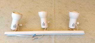 Regleta 3 focos orientables techo/pared