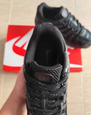 Nike P6000 negras talla 41