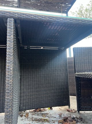 Mesa de jardín con sillas (cristal incluido)