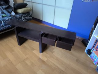Mueble bajo wengue con cajones
