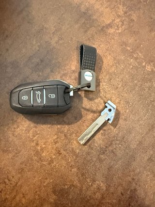 Llave Opel 2024