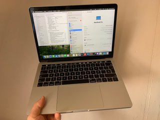MacBook Pro Retina 13" año 2019 BATERIA 166 ciclos