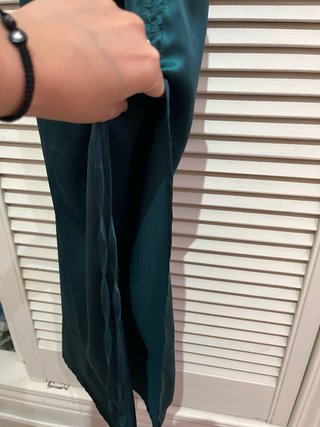 Vestido largo saten verde esmeralda Shein S nuevo
