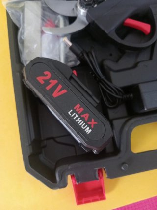 Tijeras Eléctricas Podar Inalámbricas 21V