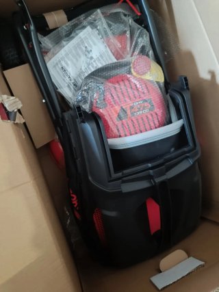 Cortacésped autopropulsado a gasolina