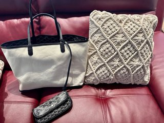 Bolso Negro y Gris