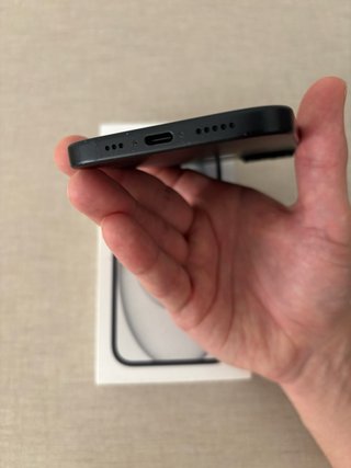 iPhone 15 86% batería
