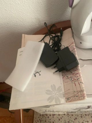 Máquina de coser Jata Génesis 695