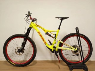 Mountain bike full suspensión carbon