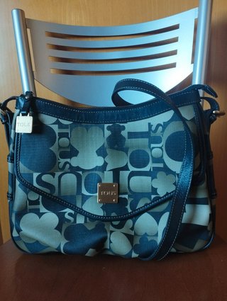 Bolso Tous estampado negro y caqui