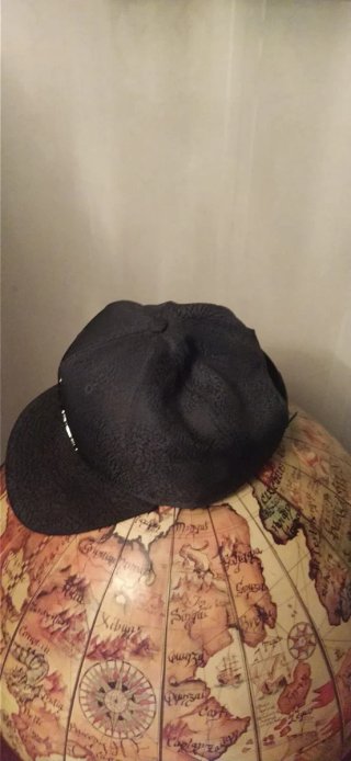 Gorra Jordan Negra con Diseño