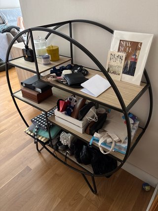 Mueble de entrada metálico y madera