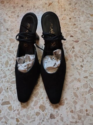 Zapatos de tacón y sandalias T.38