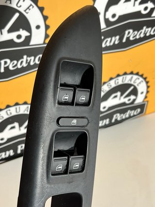 Botón elevalunas Skoda Octavia