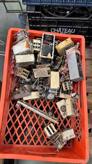 Lote componentes electrónicos para reciclaje