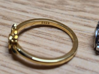 Anillos Pandora Dorados y Plateados