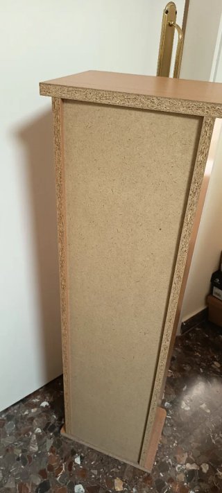 Estantería auxiliar con puerta de cristal