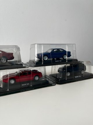 Lote 5 coches BMW escala 1/43 Sin Abrir