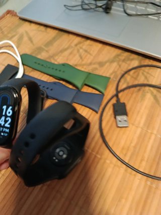 Xiaomi Redmi Watch 3 y Mi Band 8