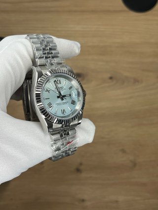 Reloj mod Datejust Azul y Plateado