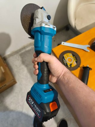 Amoladora a batería 125mm 1000W