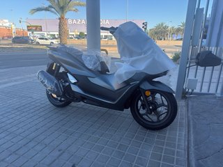 Honda PCX 125 - Año 2026