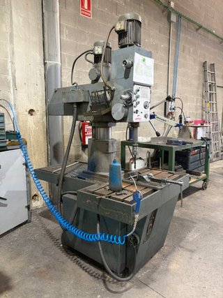 Taladro Radial IRSA RSE 32