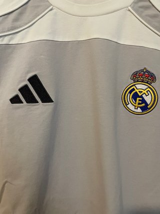 Camiseta Adidas Real Madrid Talla XL Gris/Blanca
