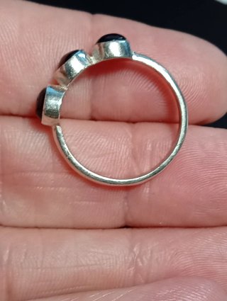 Anillo Plata Ley 3 granates