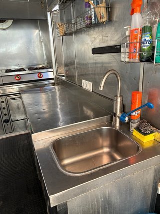 Food Truck Profesional Negro