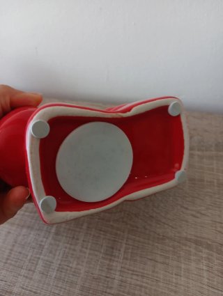 Porta monete in ceramica rossa a forma di anello