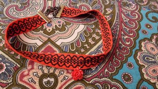 Choker rosso con fiorellino. Handmade.