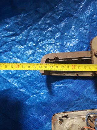 Placa Borg Ward ISO  y cuentakilometros