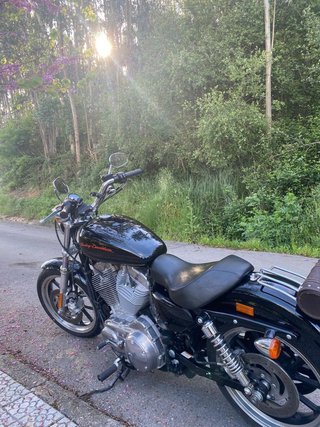 Harley Davidson Sportster Superlow 2012 Negra