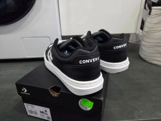 Zapatillas Converse Negras blancas Talla 44 nuevo