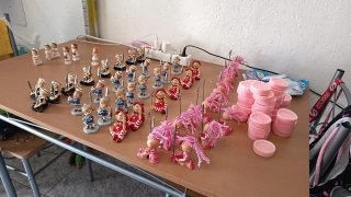 Figuras de regalo  1€ cada uno