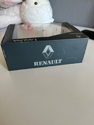 Maqueta Renault Laguna 1:43