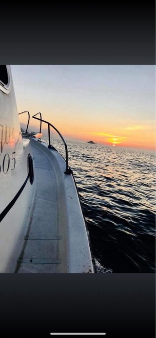 Barco de pesca paseo