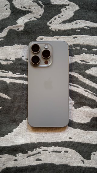 iPhone 15 Pro 256GB Titanio Natural 87% bateria