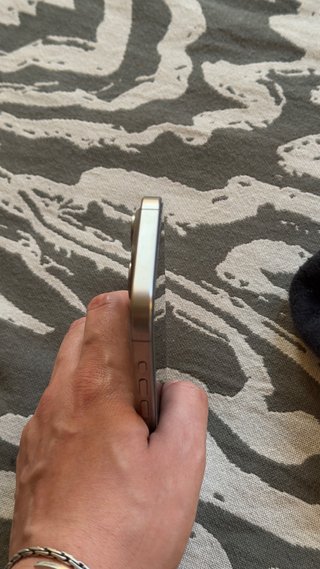 iPhone 15 Pro 256GB Titanio Natural 87% bateria