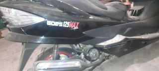 GOES 125 MAX Maxi Scooter Negra Nueva