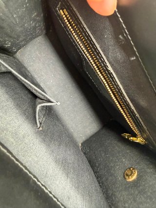 Bolso Louis Vuitton Figari Negro