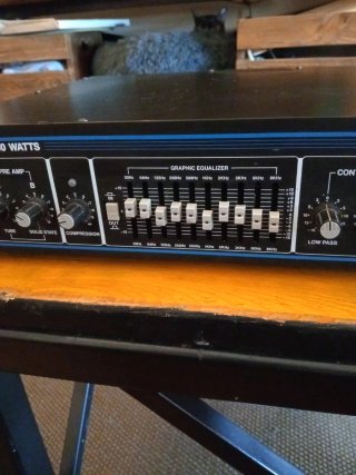Hartke Systems HA3500 cabezal amplificador bajo