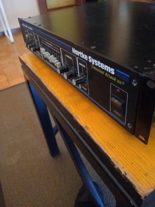 Hartke Systems HA3500 cabezal amplificador bajo