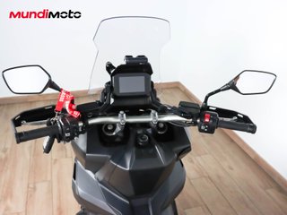HONDA X-ADV